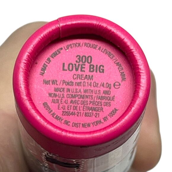 Almay Lip Vibes Lipstick Cream Love Big 300 New Sealed Sexy Pink - Picture 4 of 4
